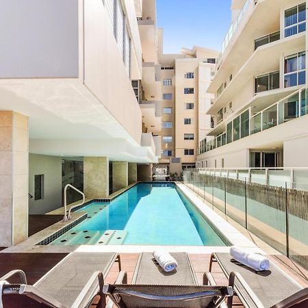 Redvue Holiday Apartments เรดคลิฟฟ์ ภายนอก รูปภาพ