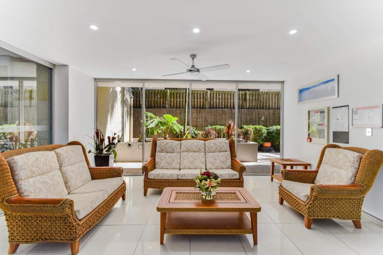 Redvue Holiday Apartments เรดคลิฟฟ์ ภายนอก รูปภาพ