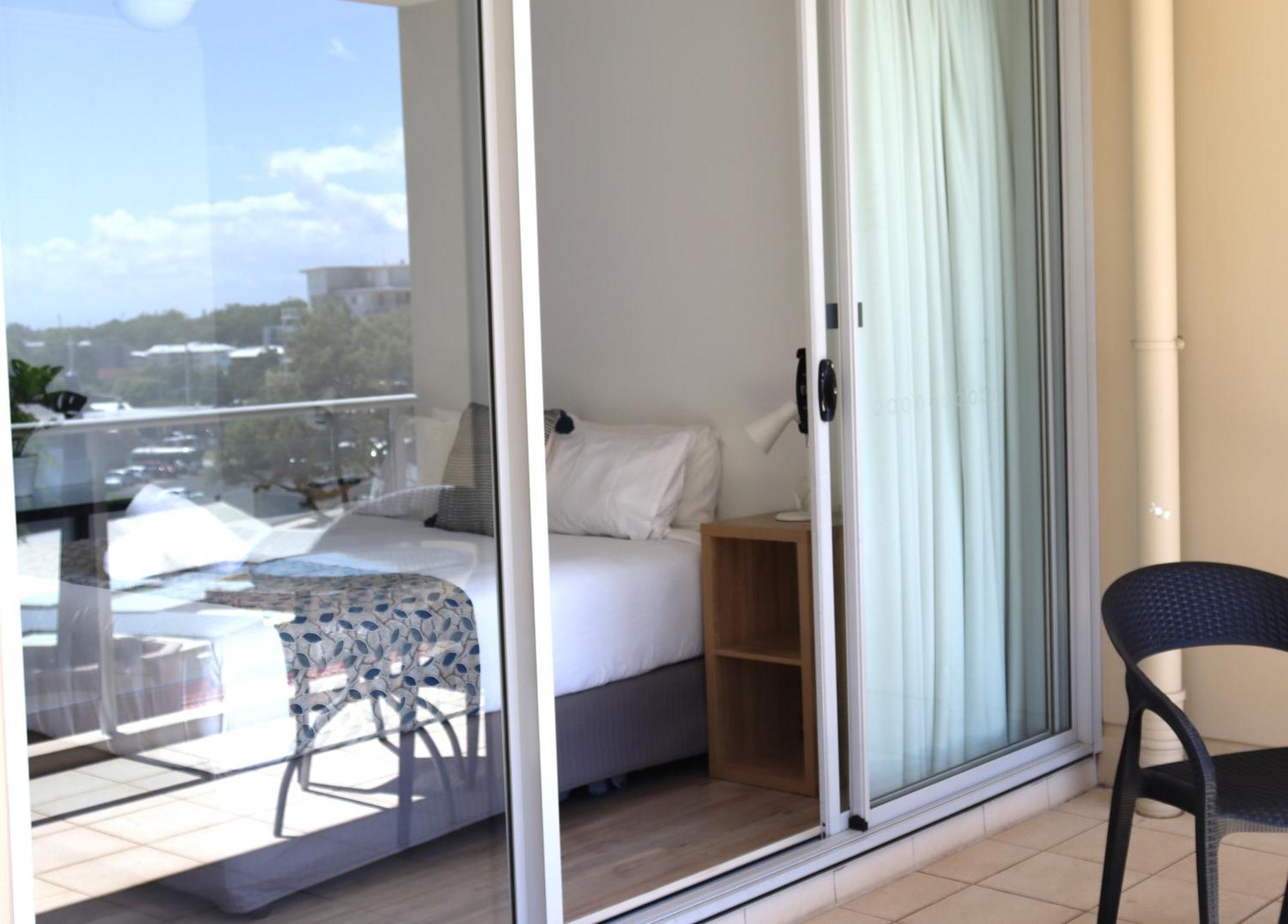 Redvue Holiday Apartments เรดคลิฟฟ์ ภายนอก รูปภาพ
