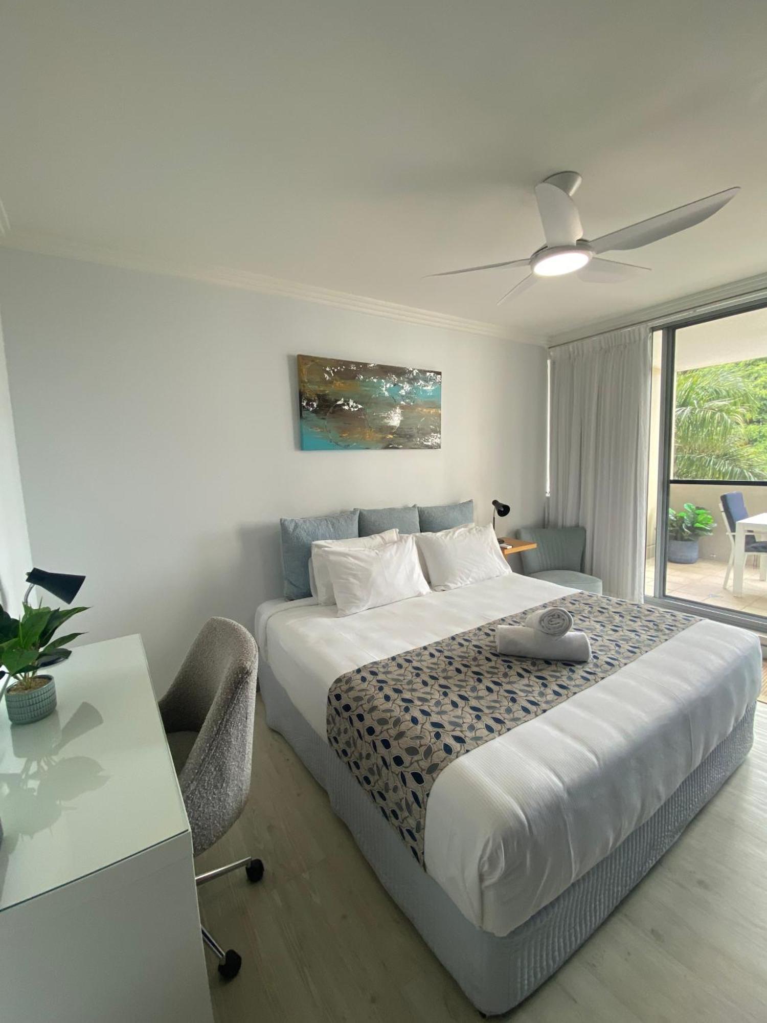 Redvue Holiday Apartments เรดคลิฟฟ์ ภายนอก รูปภาพ